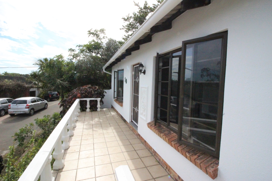 To Let 2 Bedroom Property for Rent in Beacon Bay Eastern Cape